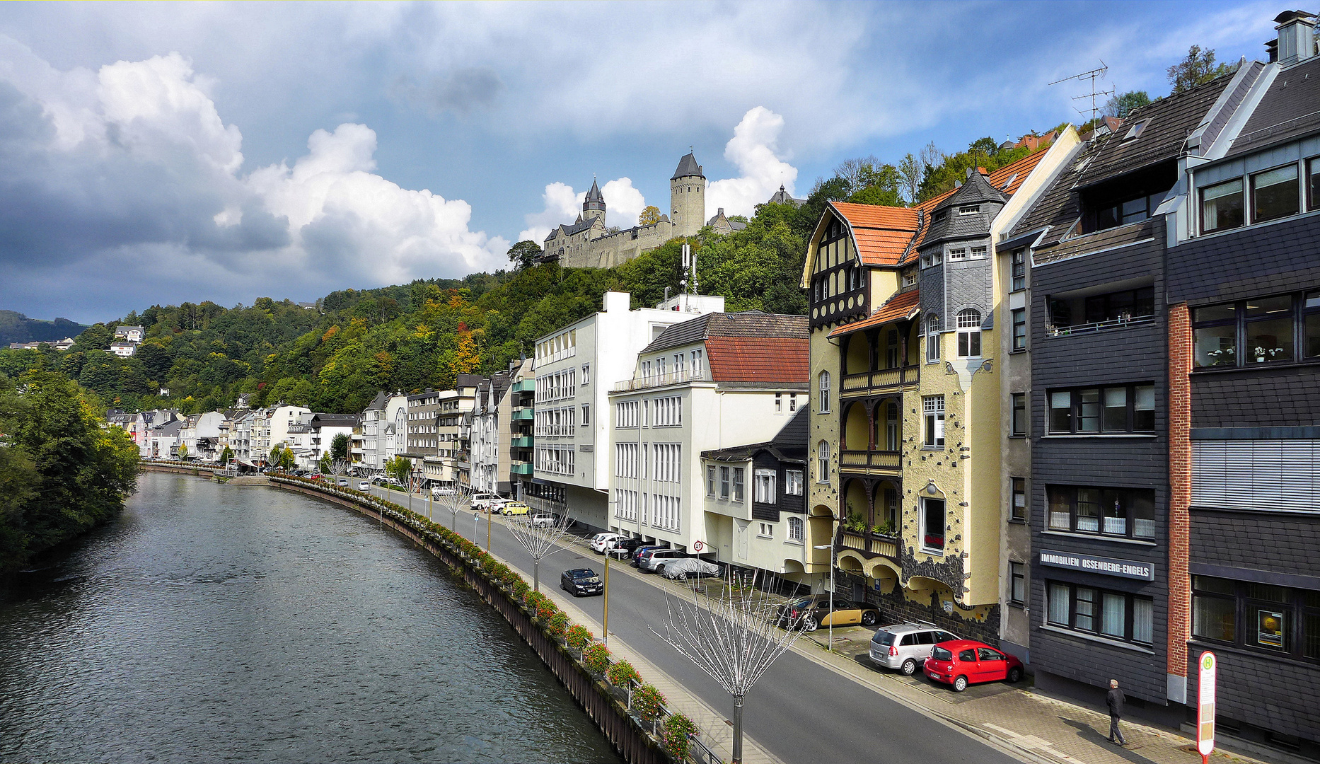 Uferpromenade an der Lenne