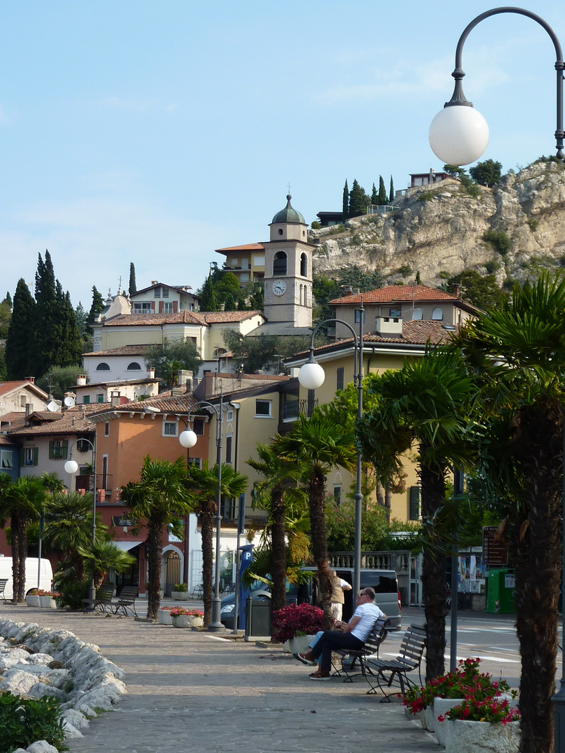 Uferpromenade in Torbole