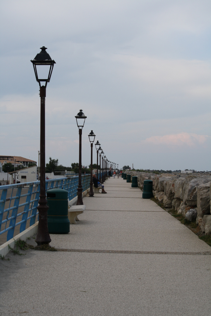 Uferpromenade von Saintes-Maries-de-la-Mer