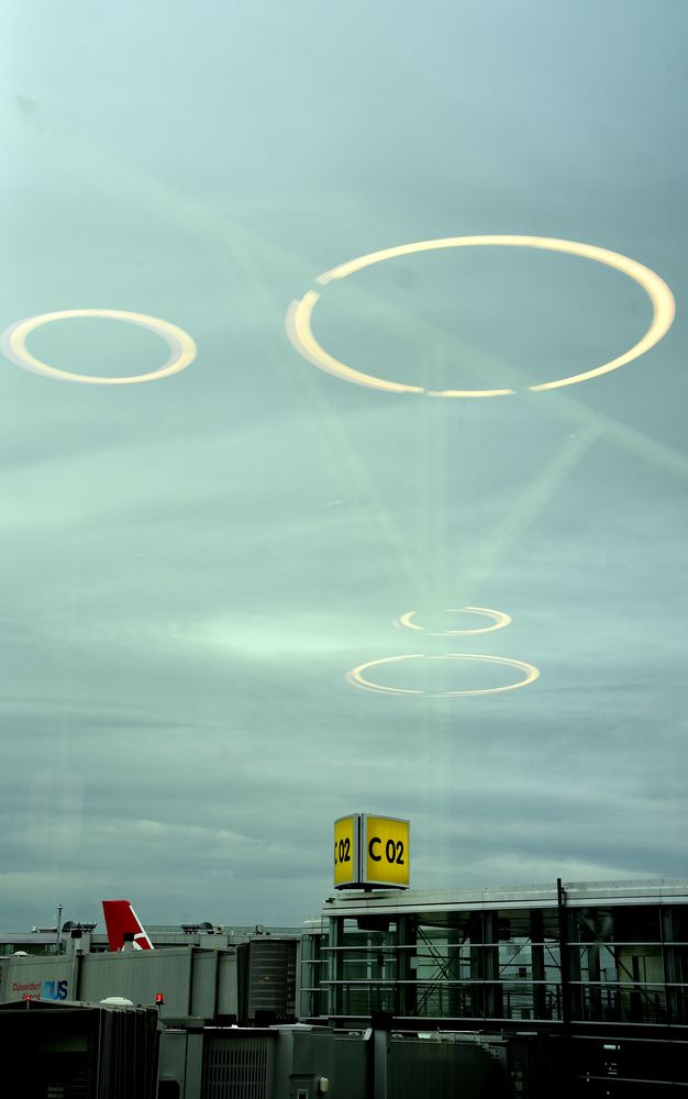 UFO`s am Flughafen DÜSSELDORF