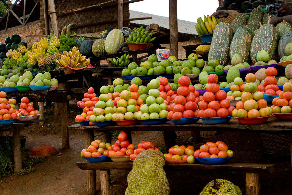 Uganda - Obstmarkt bei Entebbe