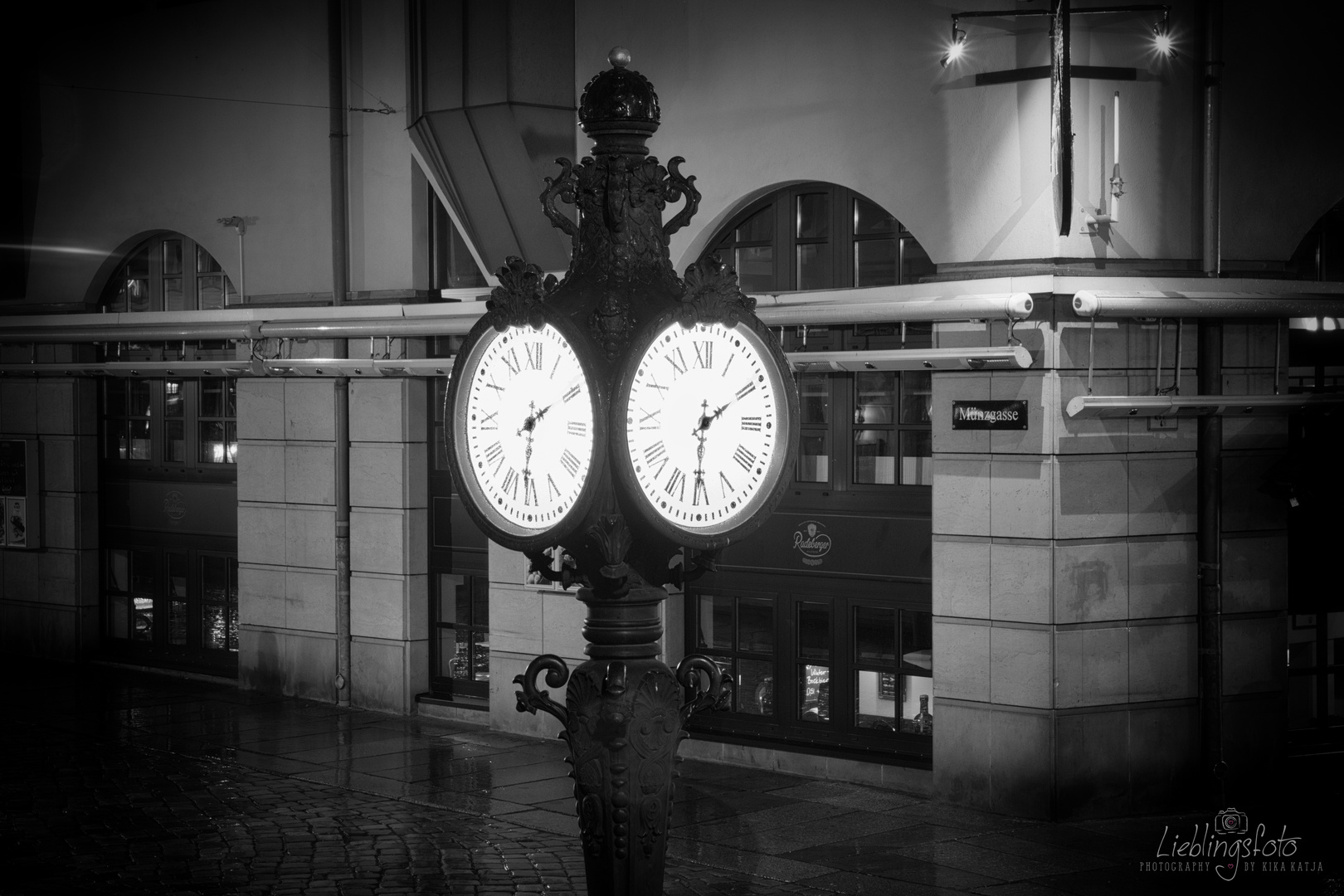 Uhr Münzgasse Dresden