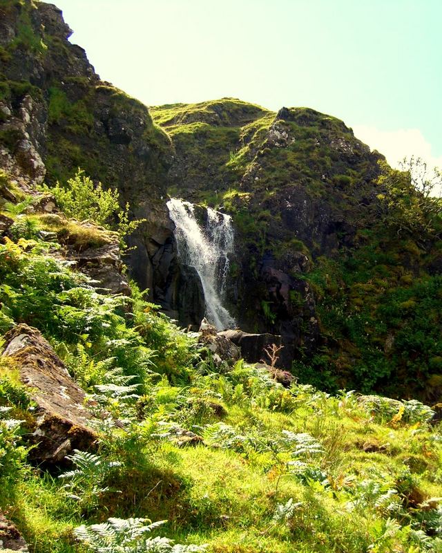 UIG... Waterfall