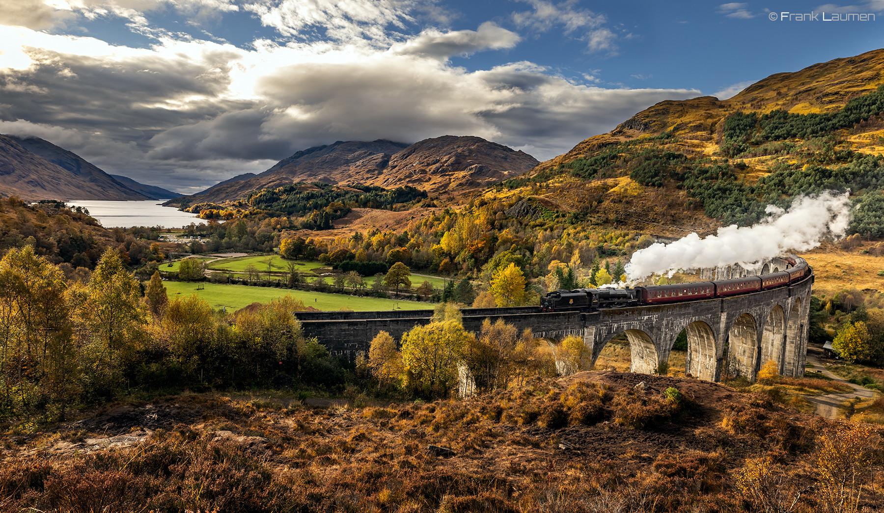 UK, Scotland, Glenfinnan Viaduct