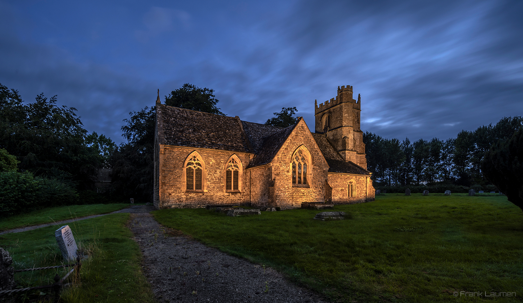 UK, Wiltshire, Winterbourne Bassett