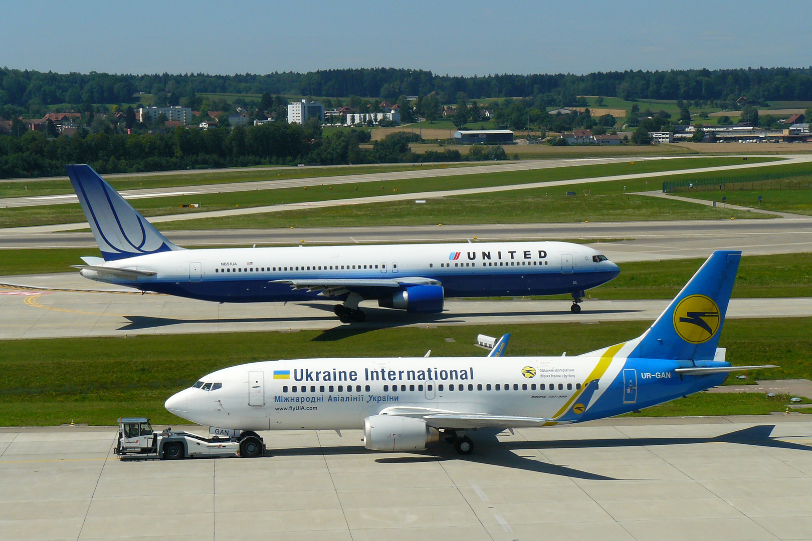 Ukraine International Airlines & United Airlines