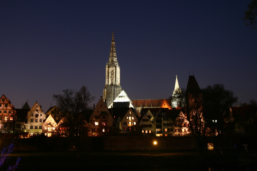 Ulm bei Nacht