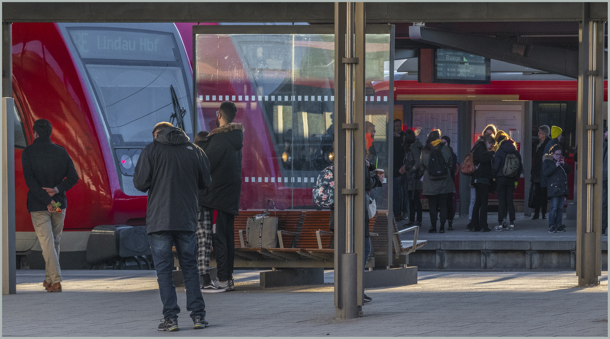 Ulm - HBF - "communication"