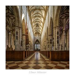 Ulmer Münster " der Blick ins Mittelschiff..."