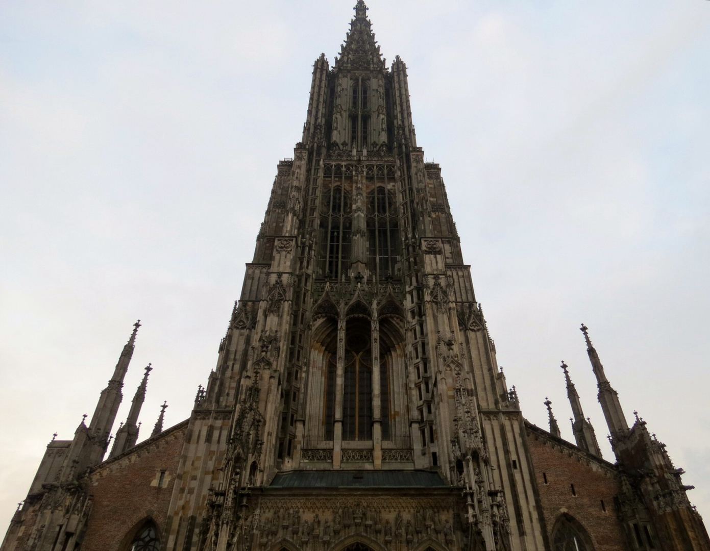 Ulmer Münster (höchster Kirchturm der Welt, 161m, 768 Stufen)