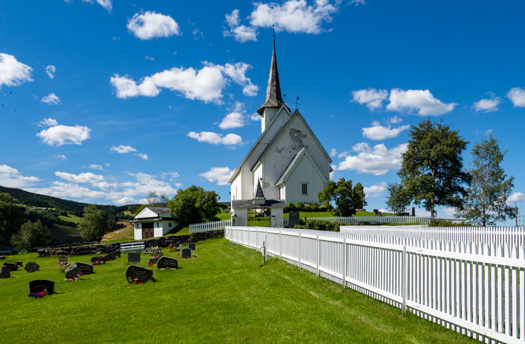 Ulnes kirke