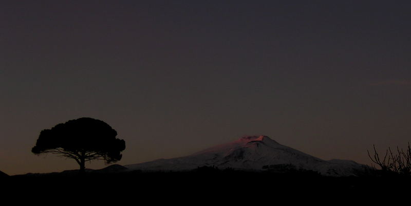 Ultime Luci Sul Vulcano