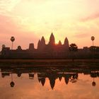 Ultrakitschiger Sonnenaufgang über Angkor Wat