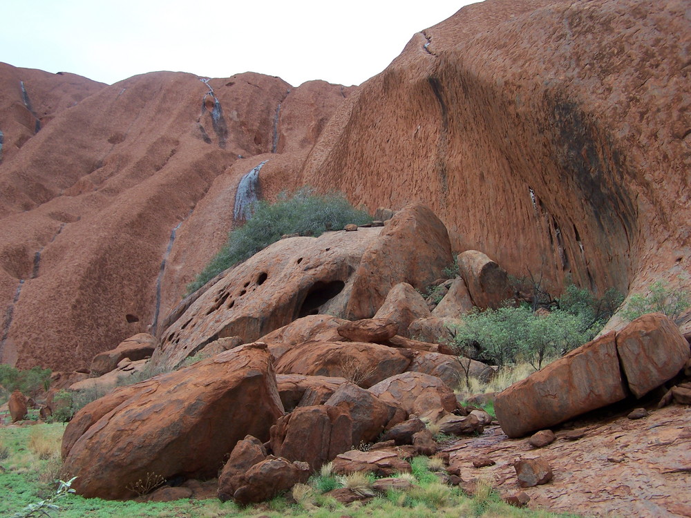 Uluru (Ayers Rock) I, Outback