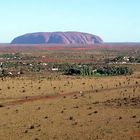 Uluru mit Yulara