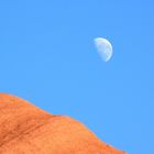 Uluru: Morgendlicher Abschied vom Mond