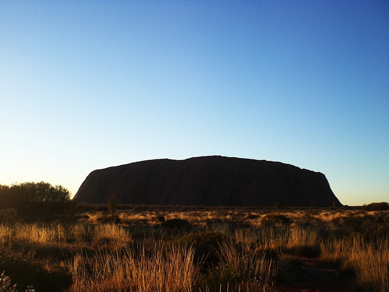 uluru sunrise