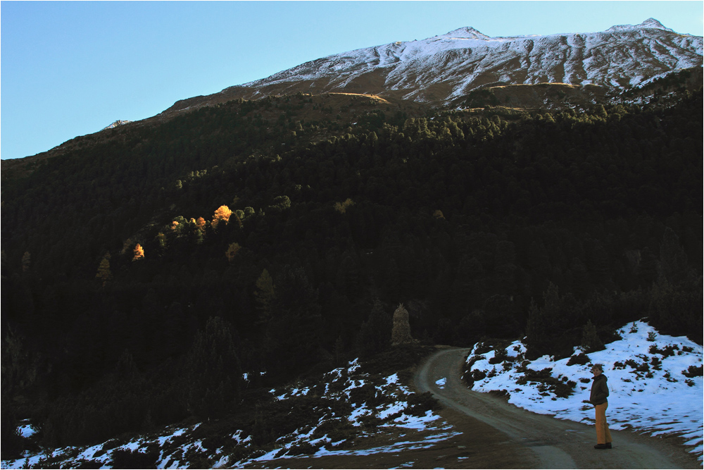 um 10 Uhr noch minus 3 Grad...hoffentlich kommt die Sonne bald herunter oder wir hinauf