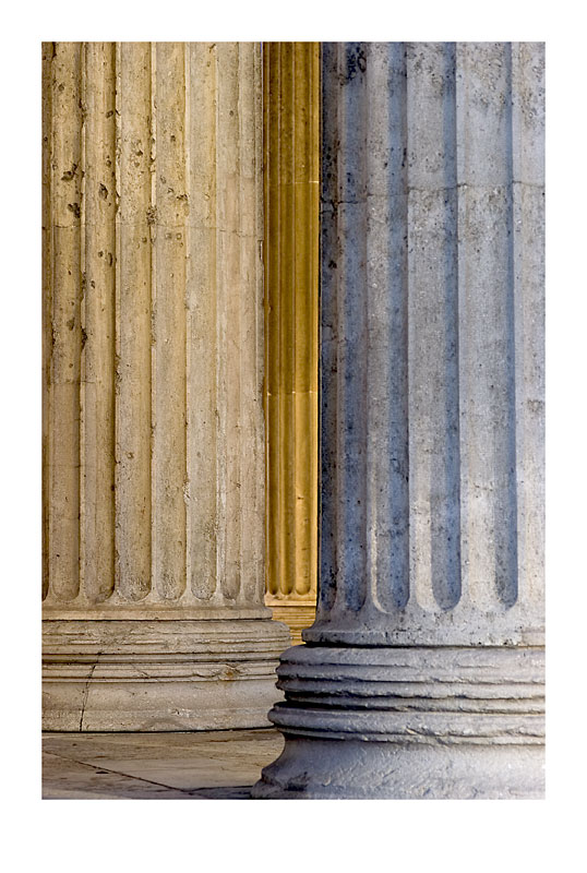 ..um 9,30 Uhr am Königsplatz in München