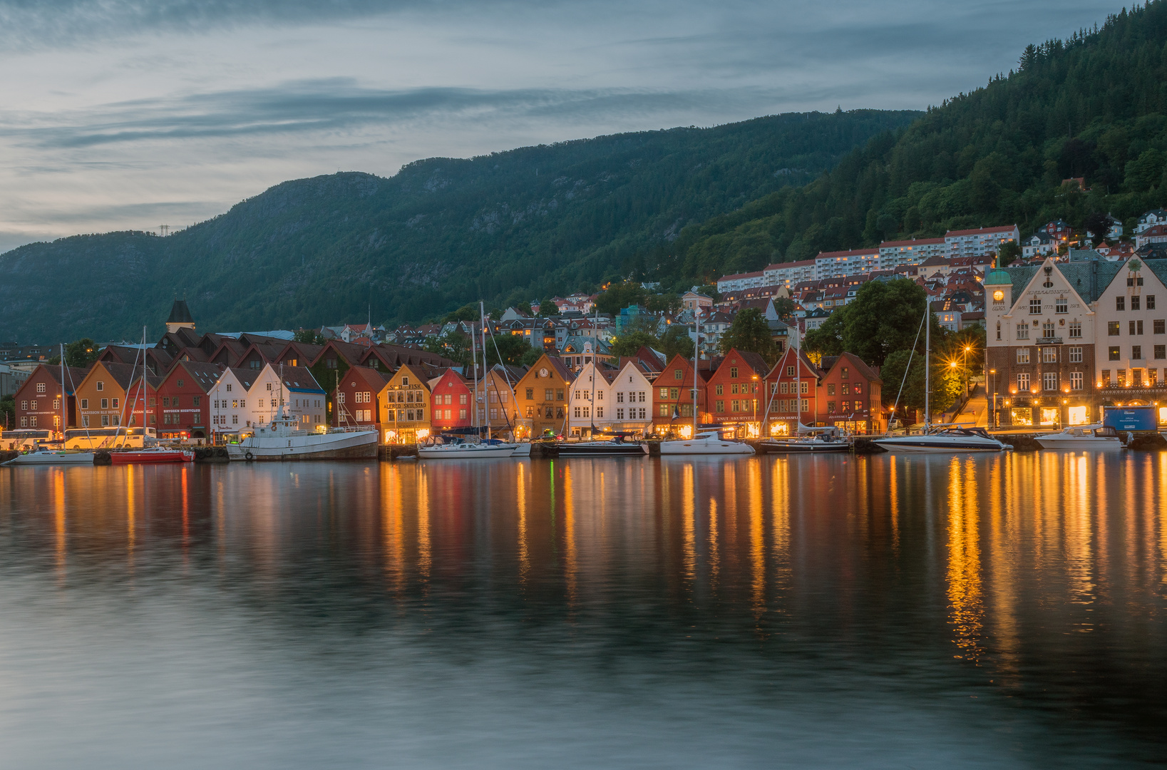 um Mitternacht in Bergen