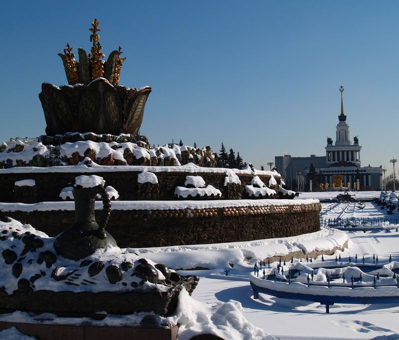 um Schnee zu sehen, fährt man nach Moskau