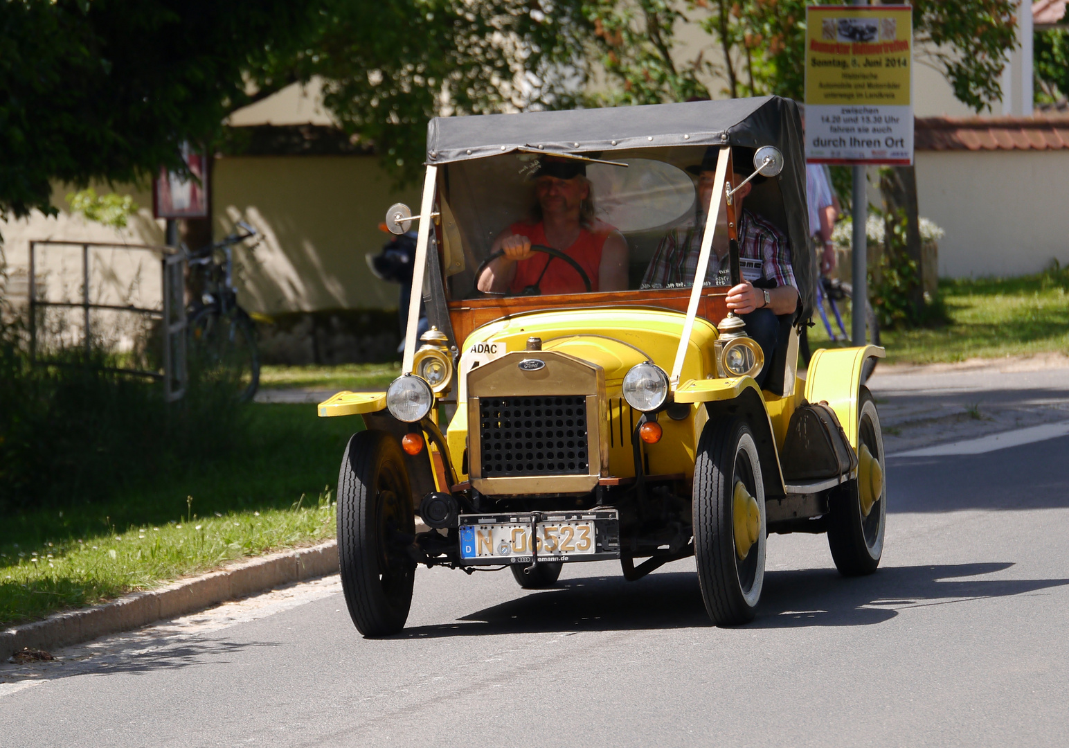 Um welchen Oldtimer handelt es sich hier? - (III)