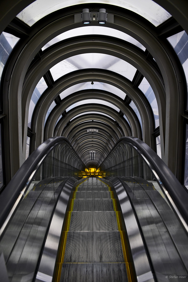 Umeda Sky Building - Rolltreppe