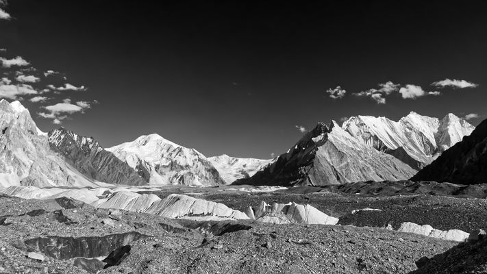 umgeben von Legenden und Eisriesen