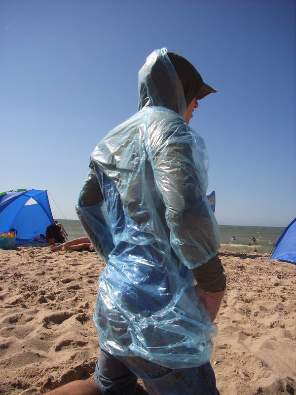 Umweltschonende Entsorgung am Strand