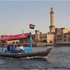 Un abra sur la « Rivière » Khor Dubaï…