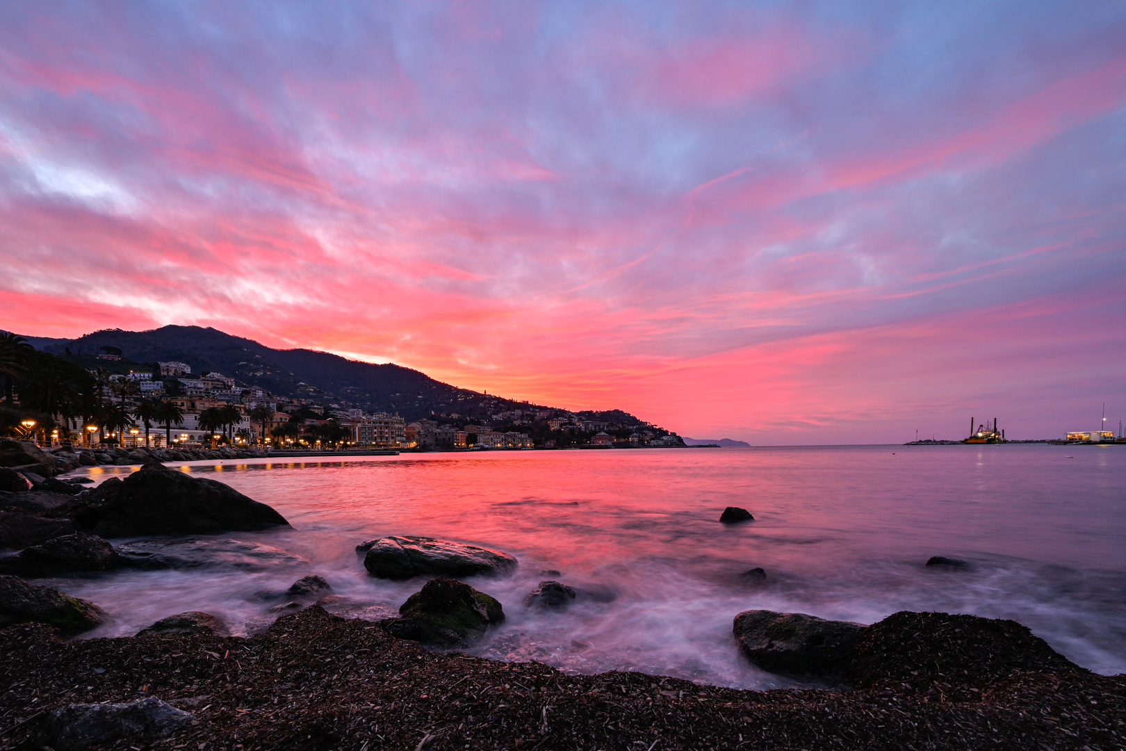 Un Alba colorata