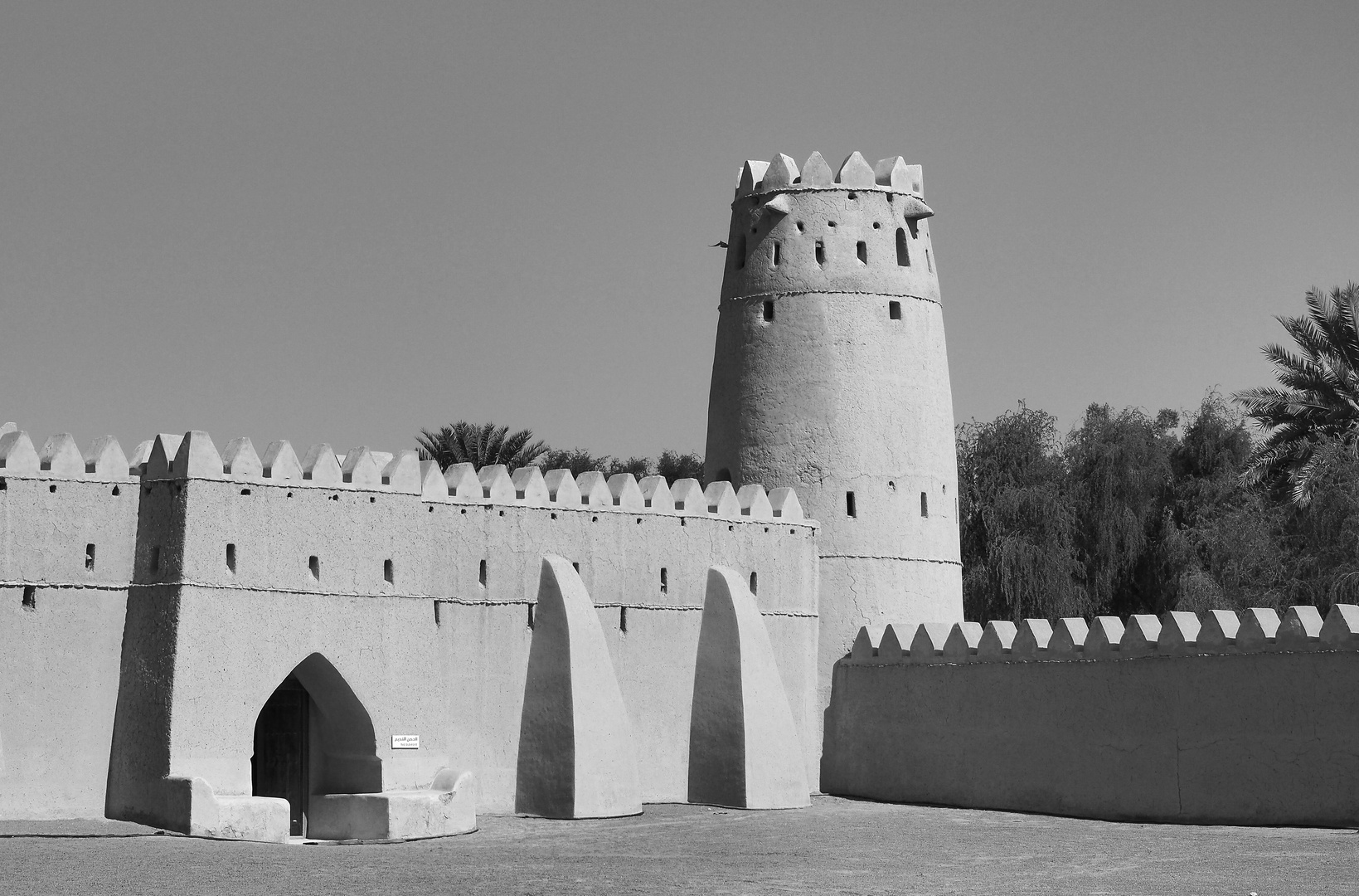 Un angle de la cour du fort Al Jahili