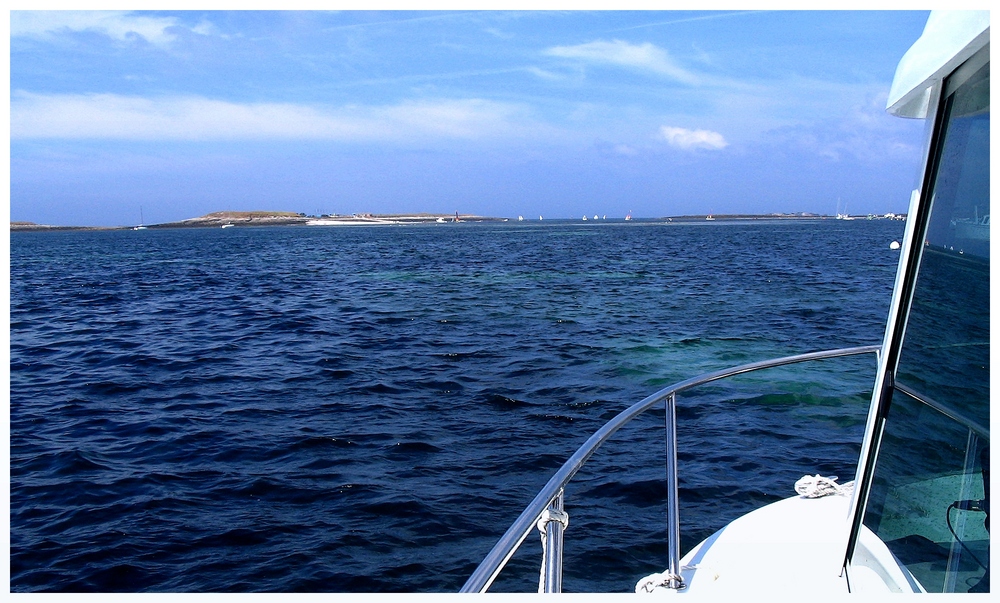 " Un autre jour une autre mer pour aller aux iles "