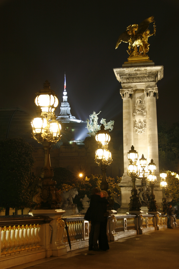 un baiser dans la nuit