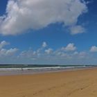 Un bol d’air marin sur la plage de l’Embellie - Ein Hauch Meeresluft an dem Strand „l’Embellie“.