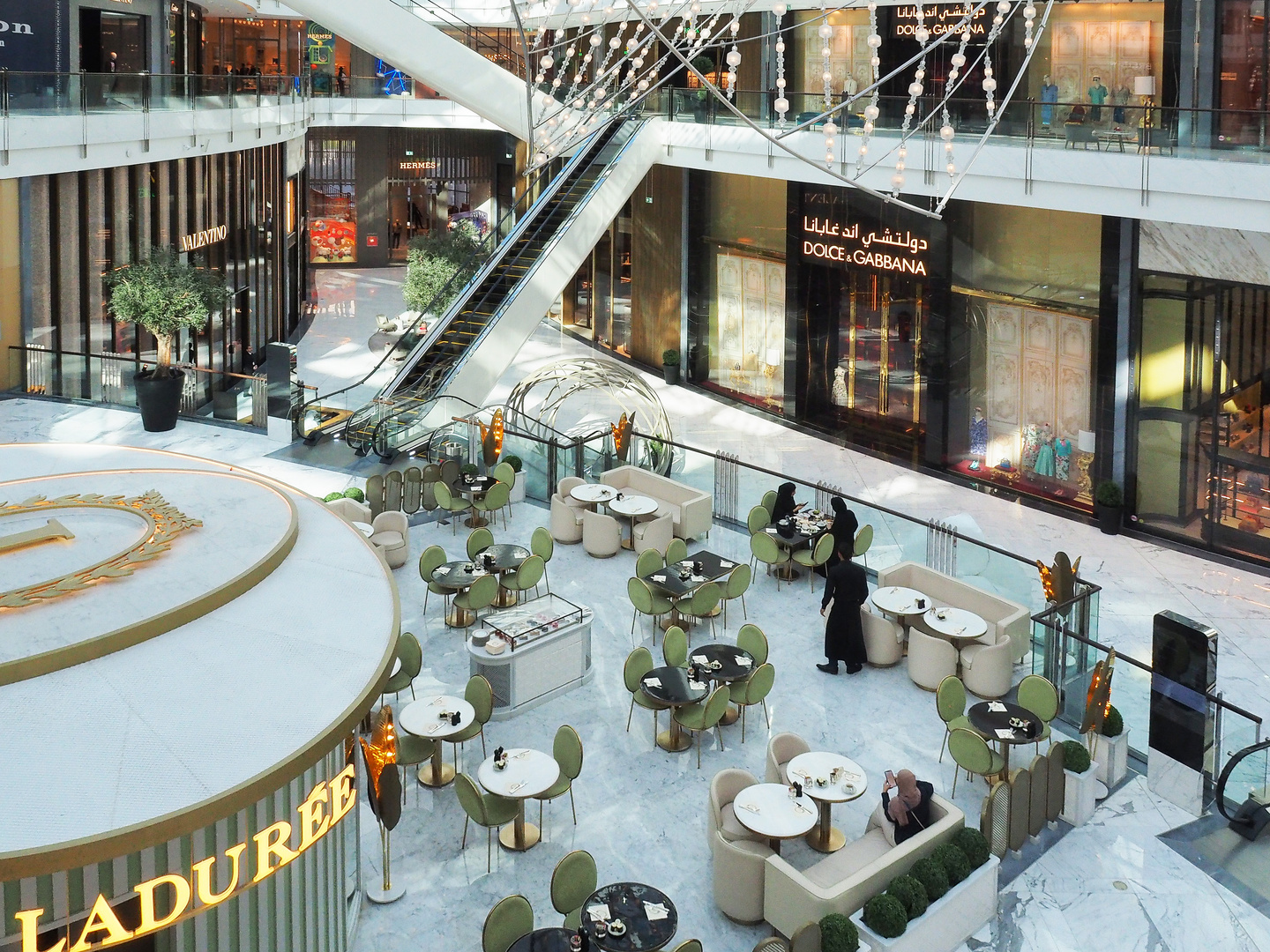 Un café dans le Dubaï Mall