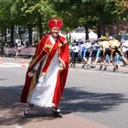 un cardinal sur roulettes !!!!!!