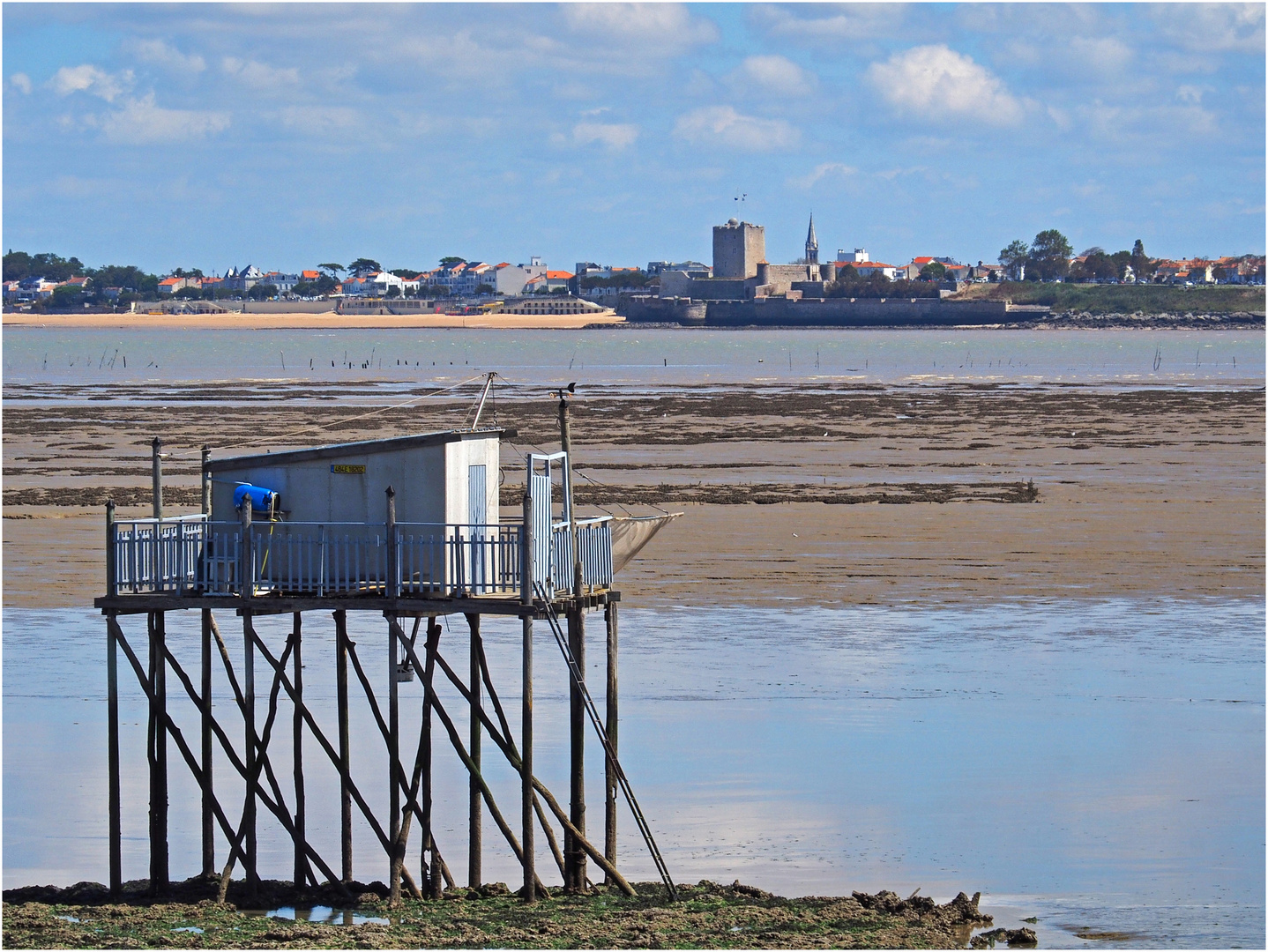 Un carrelet de l’Île Madame devant Fouras