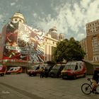 ...un ciclista en Callao...