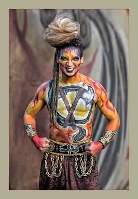 Un extraño guerrero