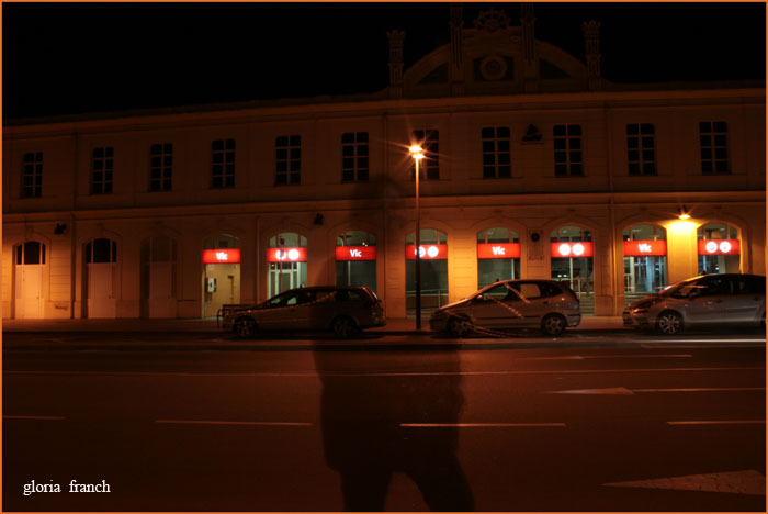 UN FANTASMA A L' ESTAÇIÓ