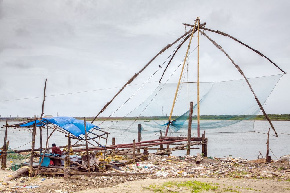 Un filet de pêche chinois : ces filets constituent une des attractions touristiques de Cochin