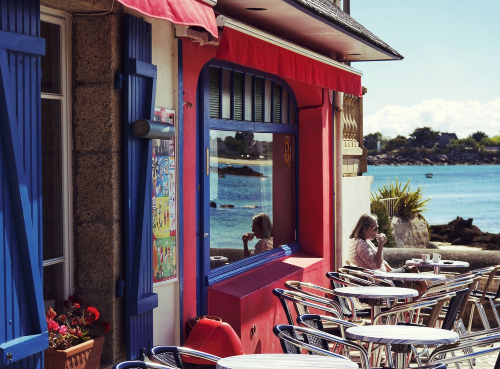 Un grand café dans votre café préféré !