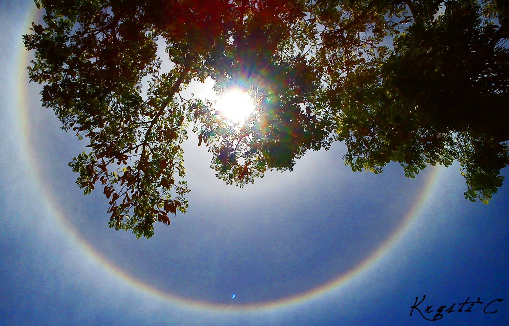 Un halo d'arc en ciel