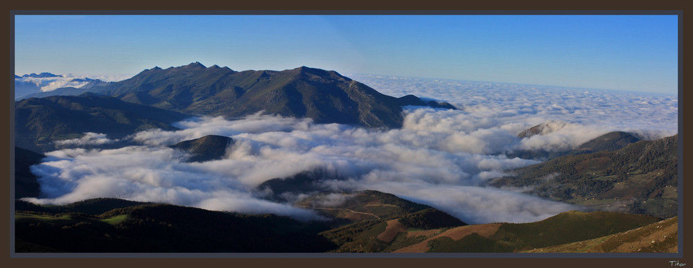 Un mar de nubes.