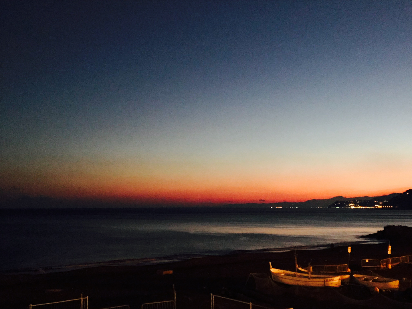 Un mare caldo di colori