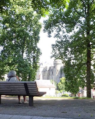 un passé si présent dans le vert du printemps