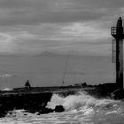 Un pêcheur au bout du phare