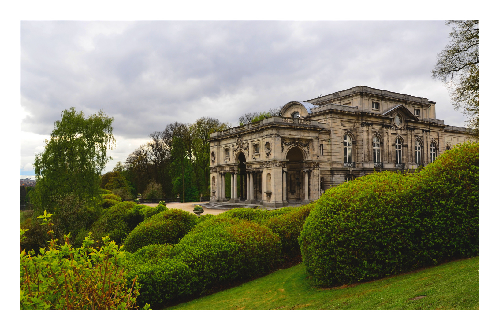 Un petit bout du Palais Royal de Bruxelles ...