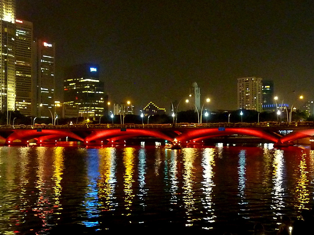 Un Pont à Singapour By Night